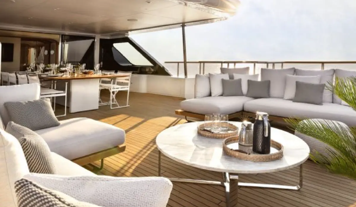 Benetti - Motopanfilo 37M - Best Yacht Rentals - Best Preowned Yachts - Exclusive Concierge Club.webp